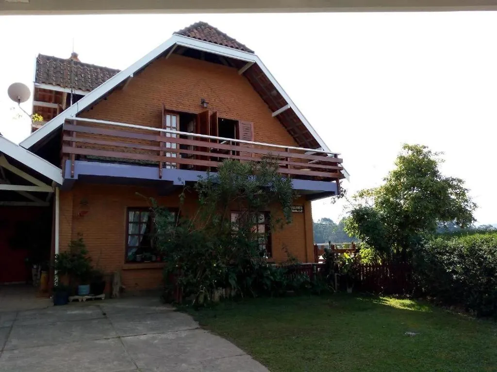 Acomodacao Flor Liz Campos do Jordao Holiday home